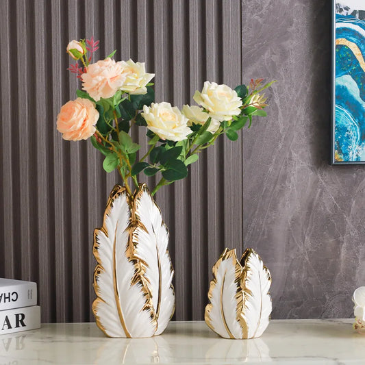 Aurum Petal Vase